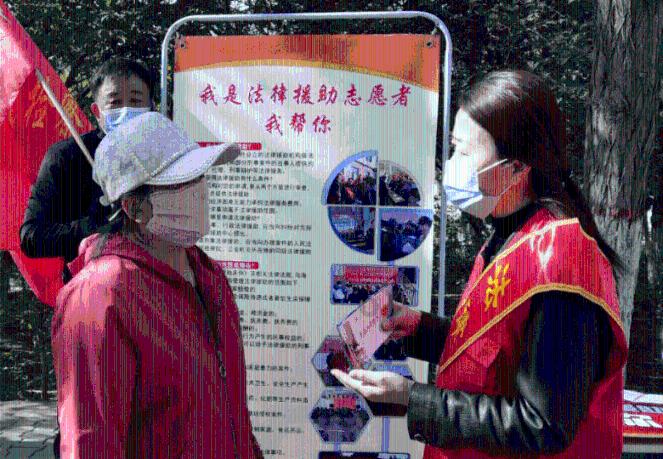 见习小魔女勇闯猪窝岛